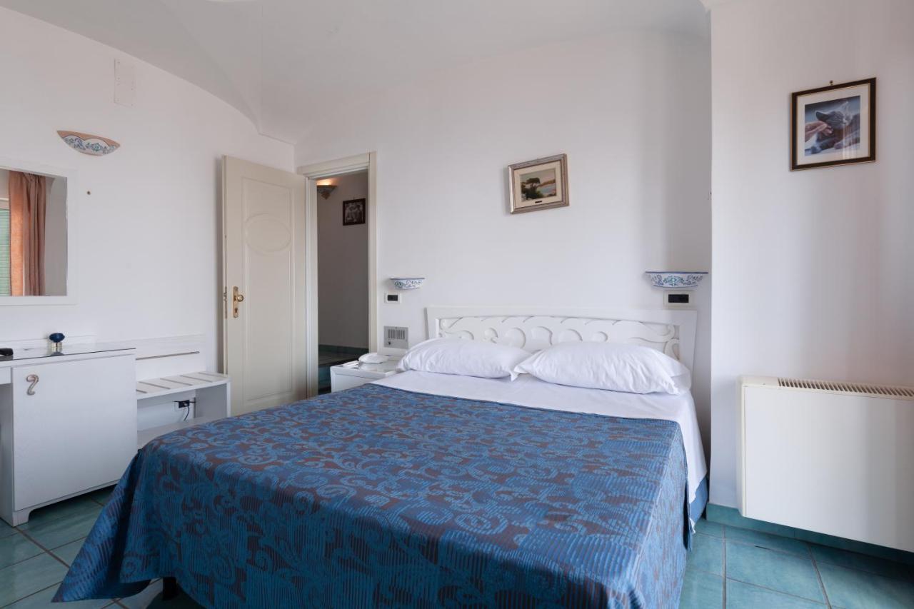 Hotel Don Felipe Иския Екстериор снимка