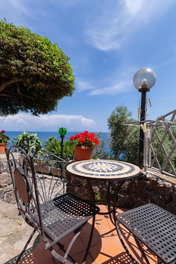 Hotel Don Felipe Иския Екстериор снимка